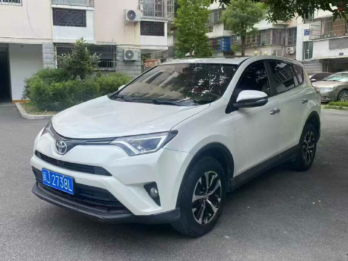 豐田 RAV4榮放 圖片