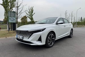 銳程PLUS 長(zhǎng)安 1.5T DCT領(lǐng)航型