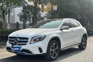 奔馳GLA 奔馳 GLA 200 時(shí)尚型