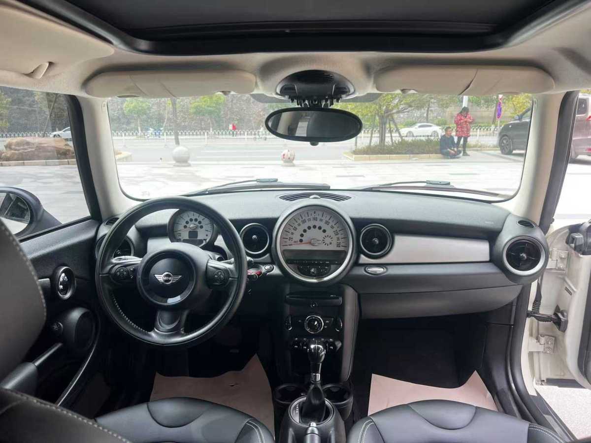 MINI CLUBMAN  2011款 1.6L COOPER Fun圖片