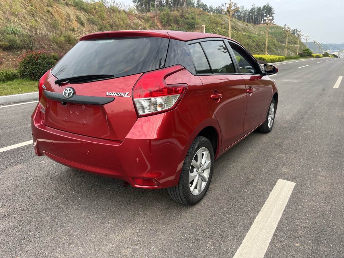 豐田 YARiS L 致炫  2014款 1.3E 自動魅動版圖片