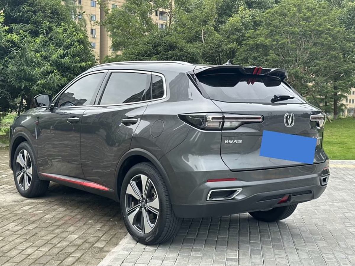 長(zhǎng)安 CS55 PLUS  2022款 藍(lán)鯨版 1.5T DCT尊貴型圖片