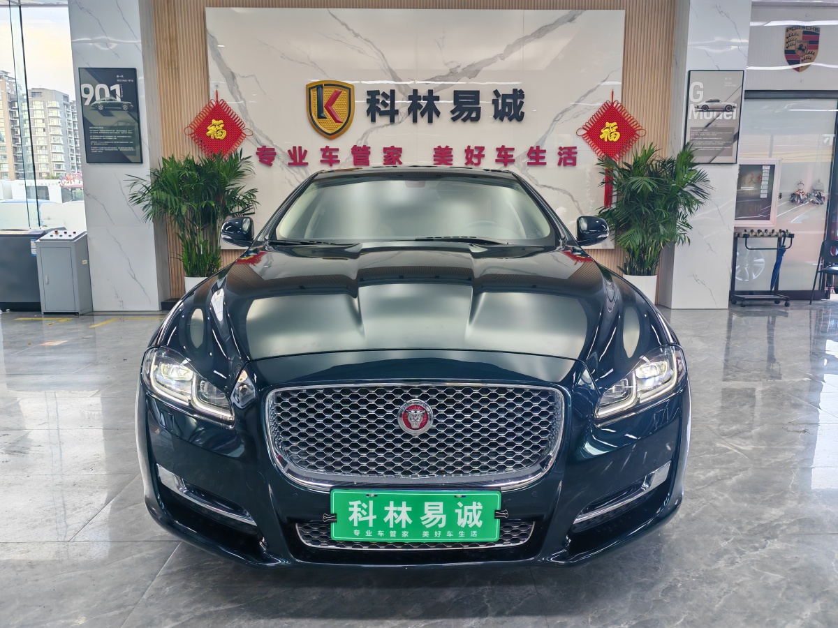 2018年3月捷豹 XJ  2018款 XJL 3.0 SC 四驅(qū)全景商務(wù)版