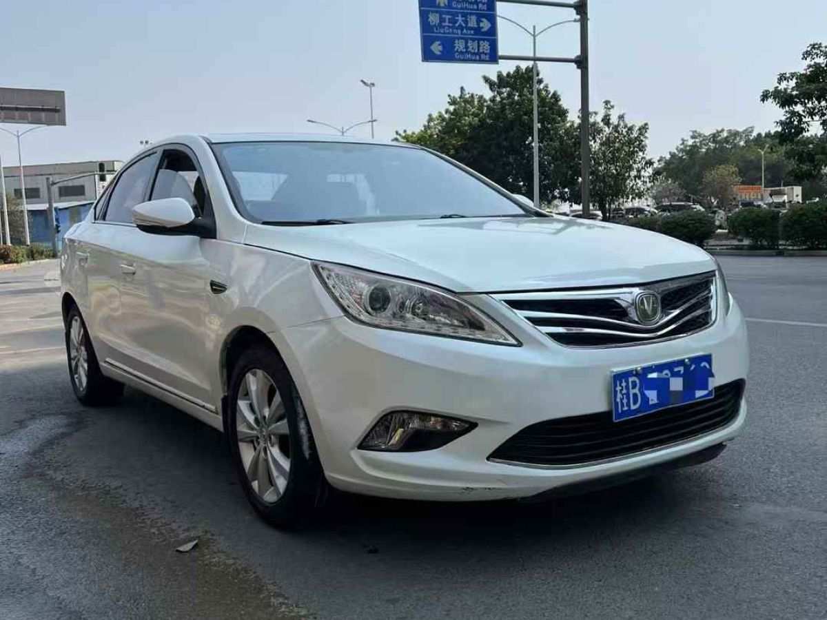 長(zhǎng)安 逸動(dòng)  2014款 1.5T 自動(dòng)運(yùn)動(dòng)尊貴型圖片