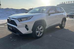 RAV4榮放 豐田 2.0L CVT四驅(qū)風(fēng)尚PLUS版