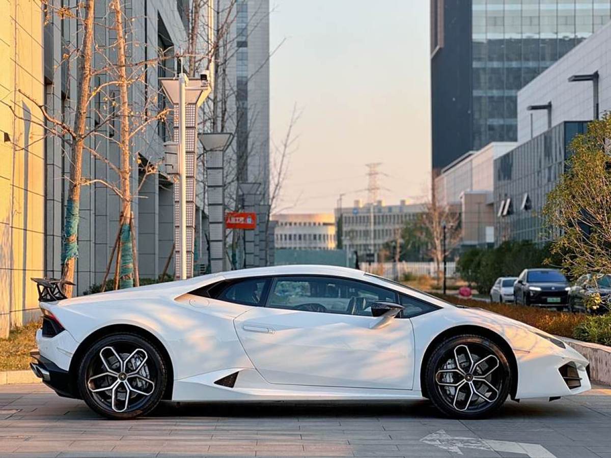 2019年8月蘭博基尼 Huracán  2016款 Huracán RWD Coupe