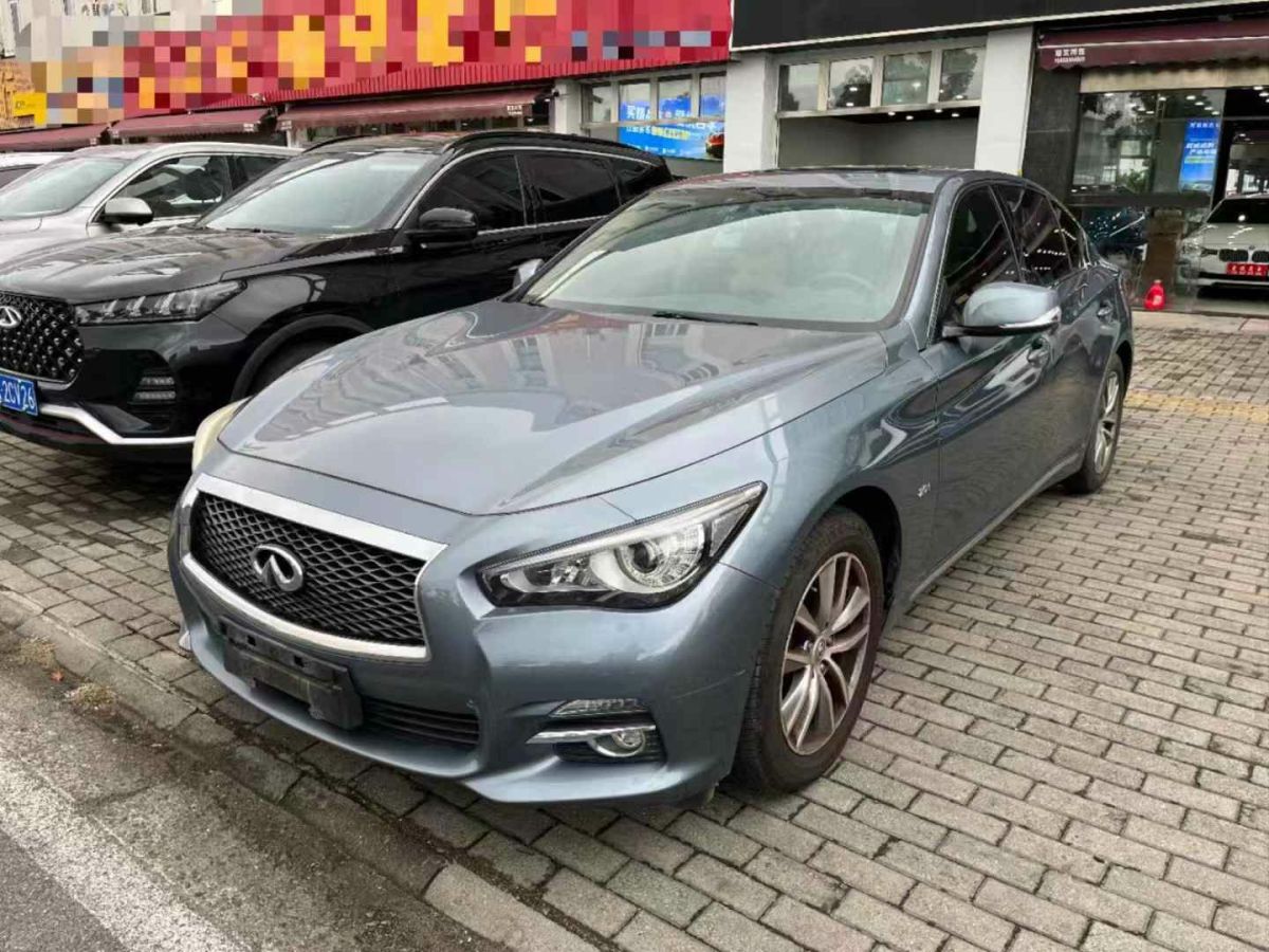 2019年1月英菲尼迪 Q70  2019款 Q70L 2.0T 精英版