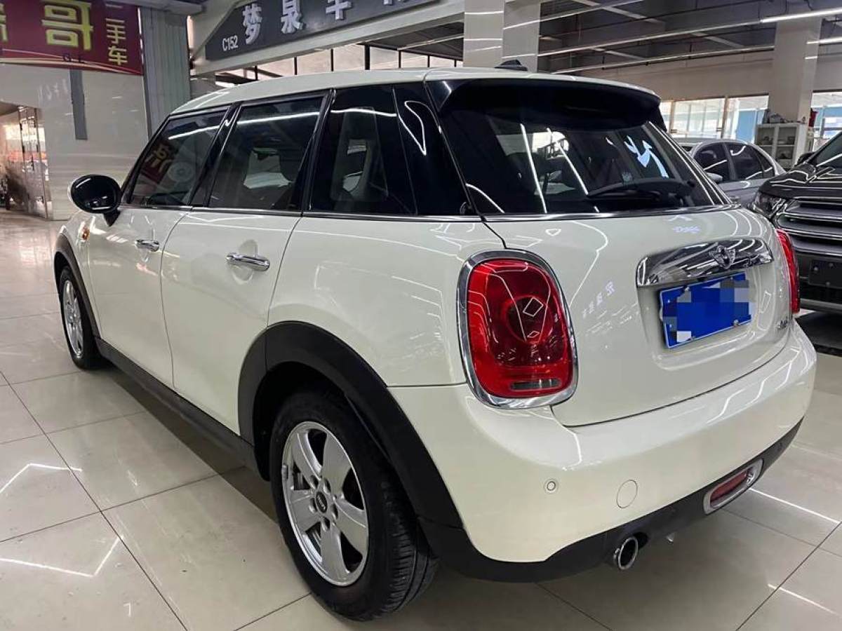 MINI MINI  2015款 1.2T ONE 五門版圖片