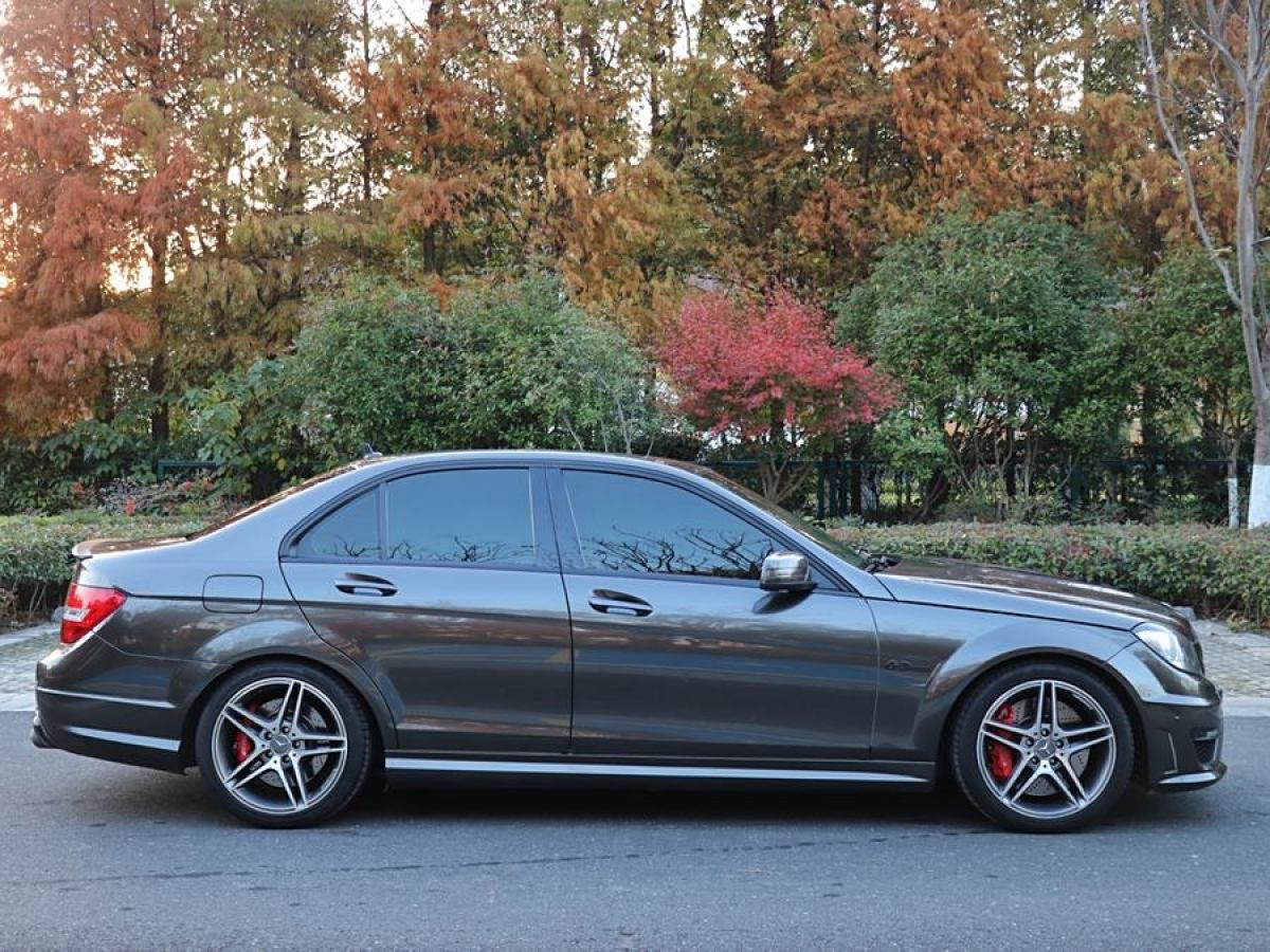 奔馳 奔馳C級AMG  2012款 AMG C 63 動感型圖片