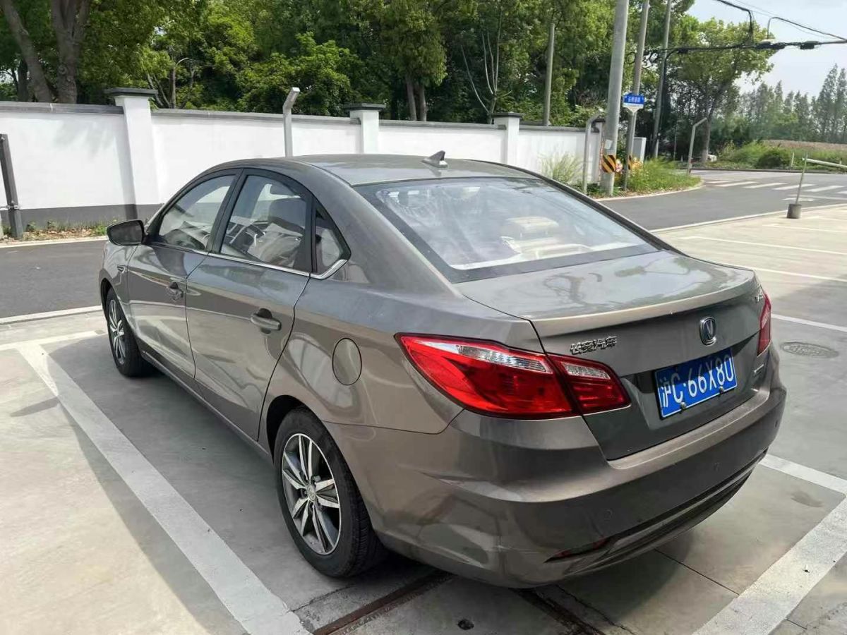 長安 逸動  2015款 1.6L 手動旗艦型圖片