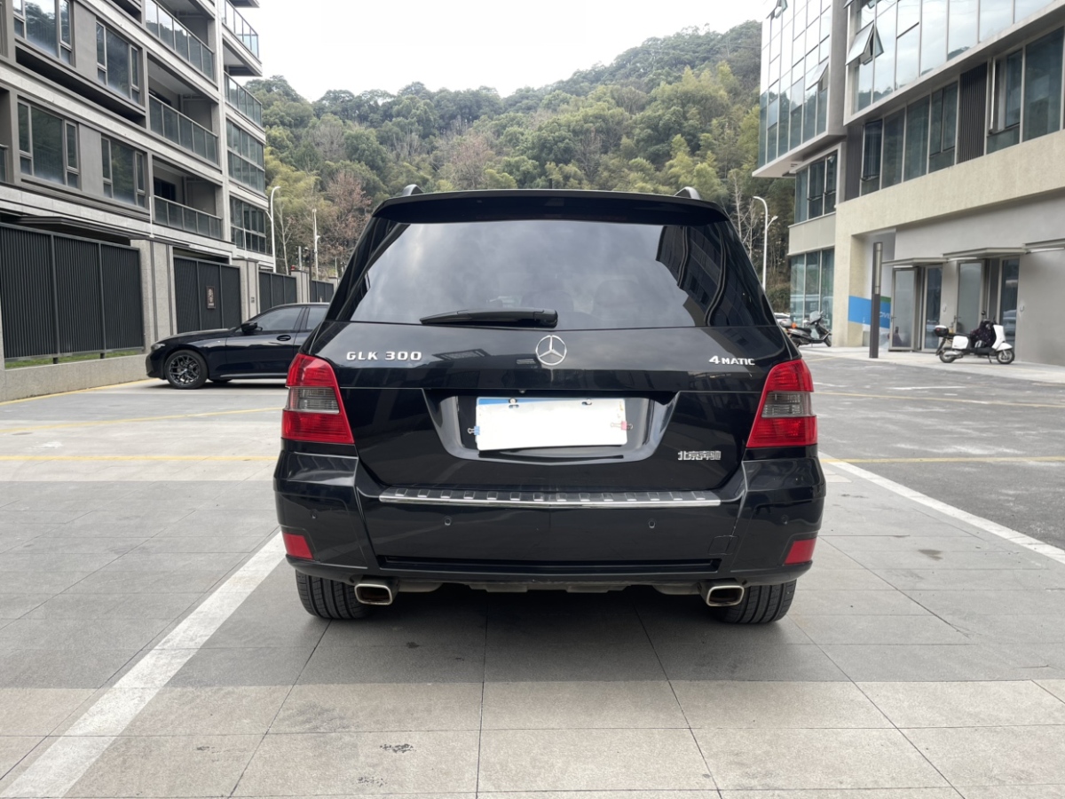 奔馳 奔馳GLK級  2012款 GLK 300 4MATIC 豪華型圖片