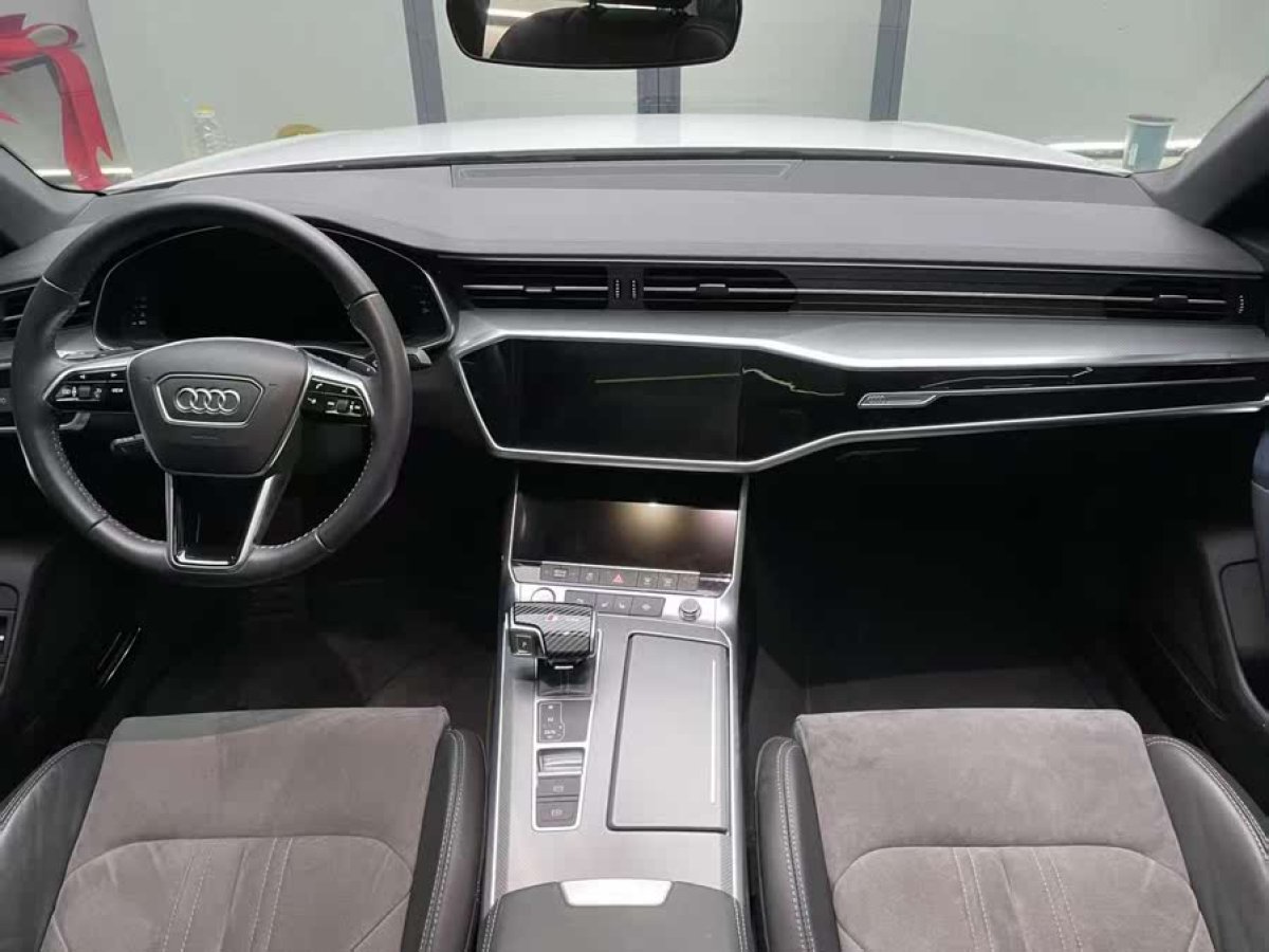 奧迪 奧迪A6L  2020款 40 TFSI 豪華動感型圖片