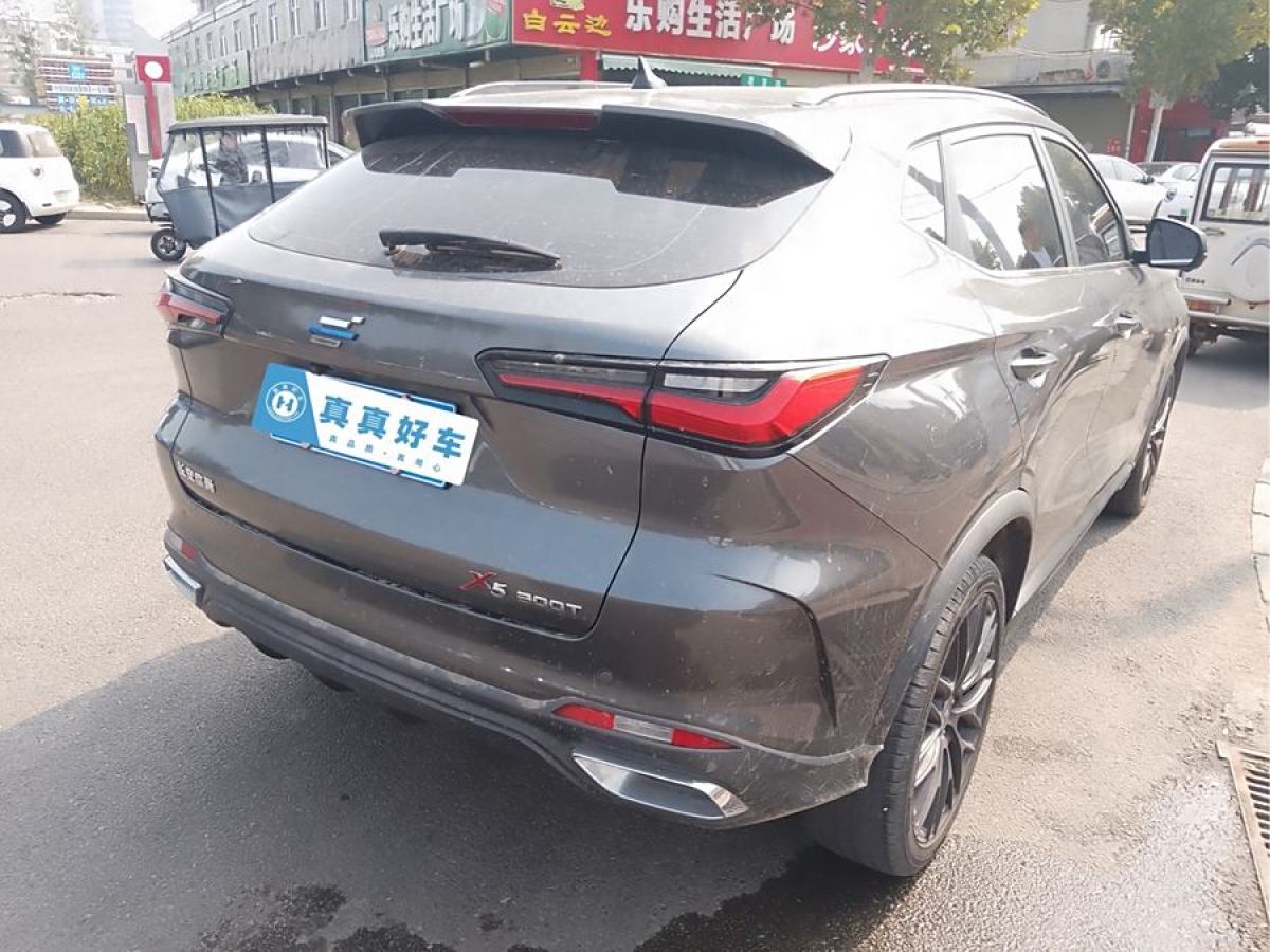 長(zhǎng)安歐尚 長(zhǎng)安歐尚X5  2021款 1.5T DCT旗艦型圖片