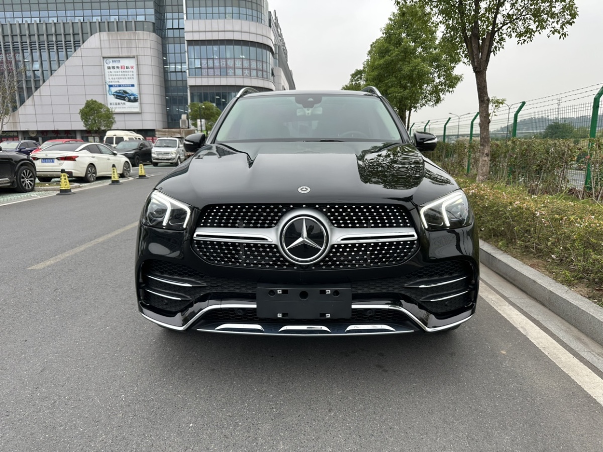 奔馳 奔馳GLE  2021款 GLE 450 4MATIC 時(shí)尚型圖片