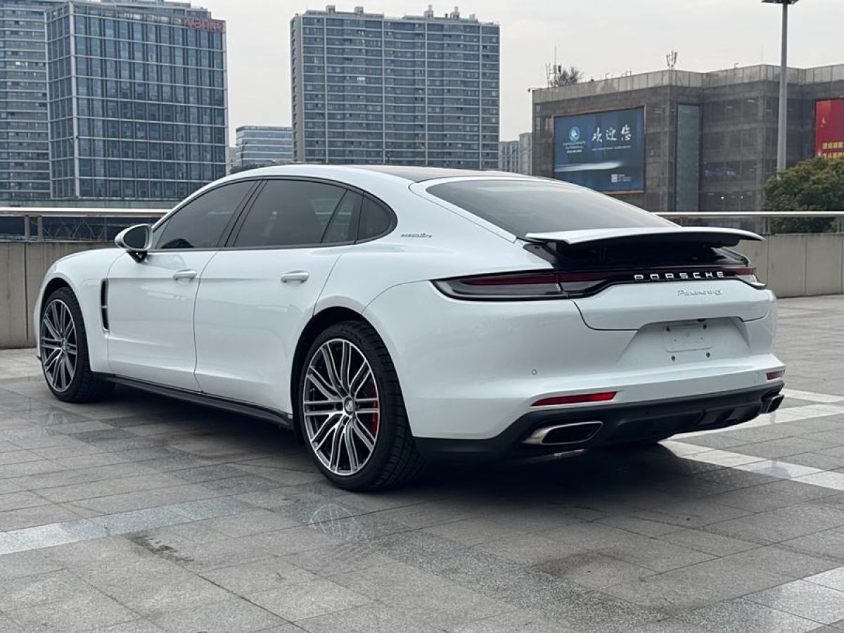 保時(shí)捷 Panamera  2023款 Panamera 行政加長版 2.9T圖片