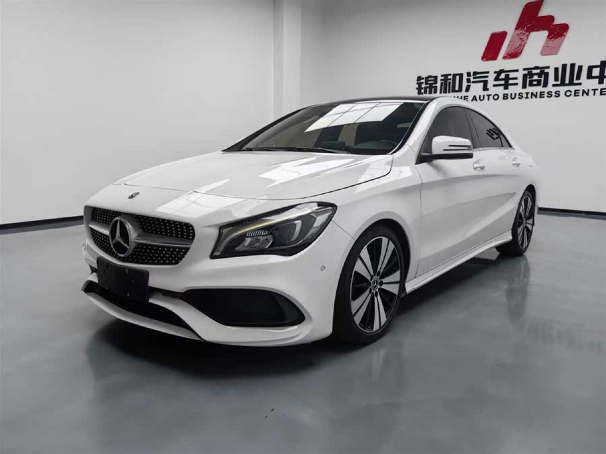 奔馳 奔馳CLA級(jí)  2018款 CLA 200 動(dòng)感型圖片