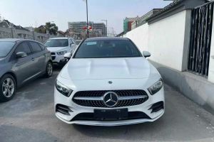 奔馳A級(jí) 奔馳  A 220 L 4MATIC 運(yùn)動(dòng)轎車