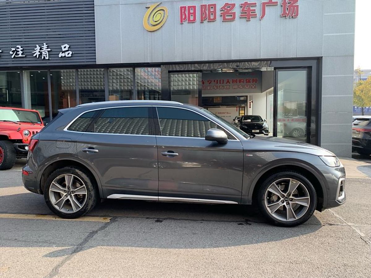 奧迪 奧迪Q5L  2021款 45 TFSI 豪華動(dòng)感型圖片