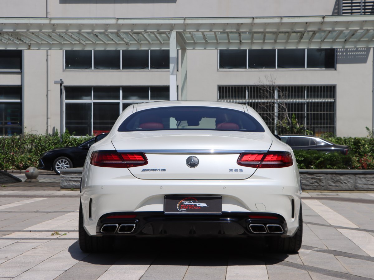 奔馳 奔馳S級AMG  2015款 AMG S 63 4MATIC Coupe圖片