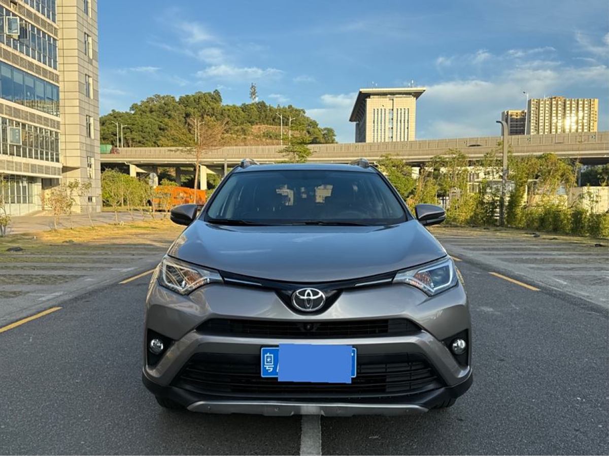 2019年5月豐田 RAV4榮放  2019款  2.0L CVT兩驅(qū)風(fēng)尚版 國(guó)VI