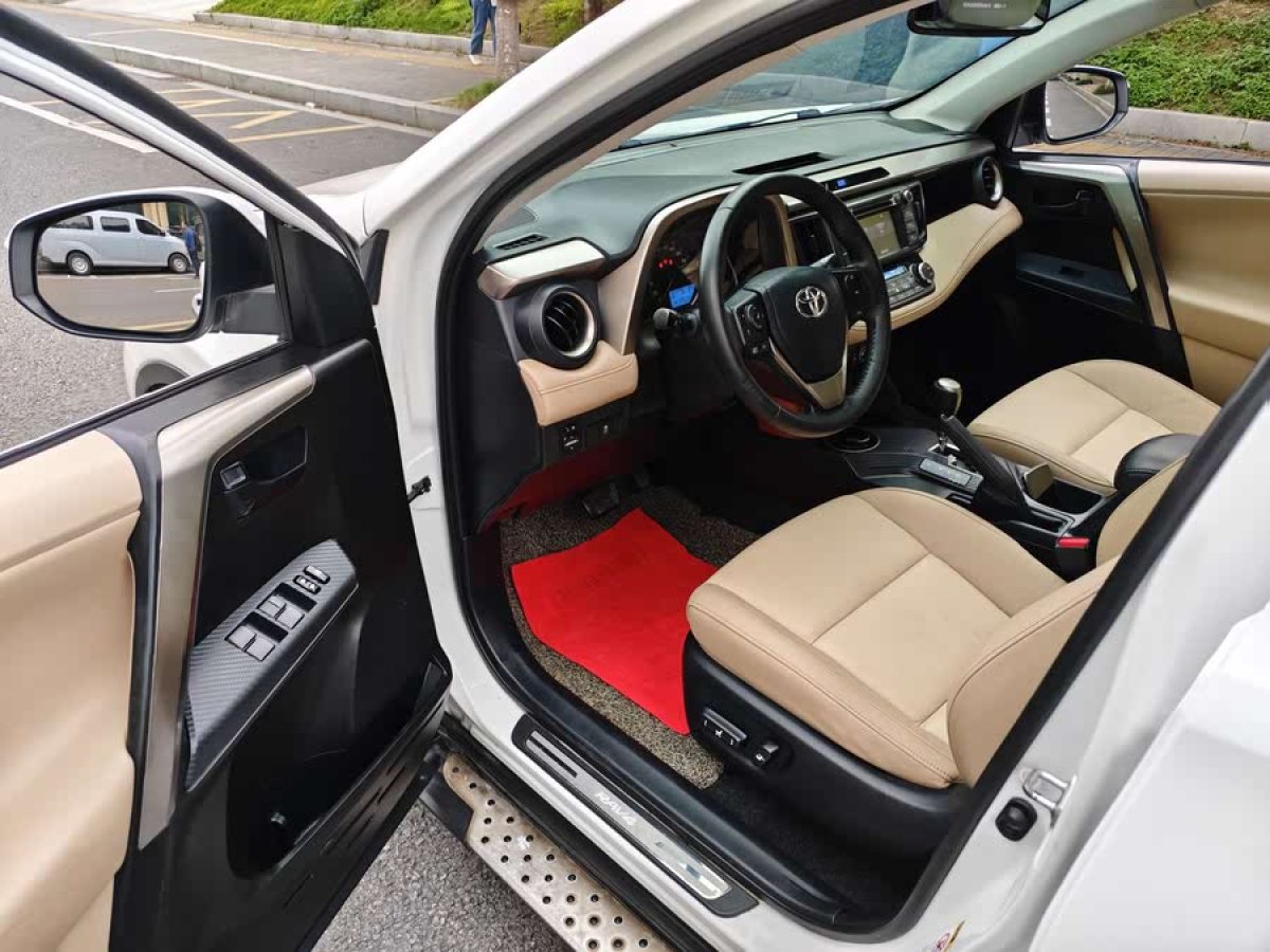 豐田 RAV4榮放  2013款 2.5L 自動四驅(qū)精英版圖片