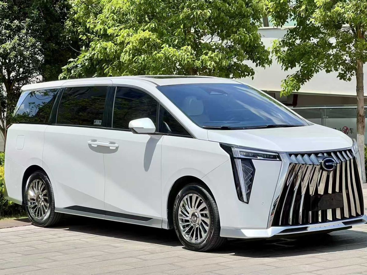 上汽大通 上汽大通MAXUS T90房車  2022款 2.0T探索家T90縱橫越野綠-防爆漆圖片
