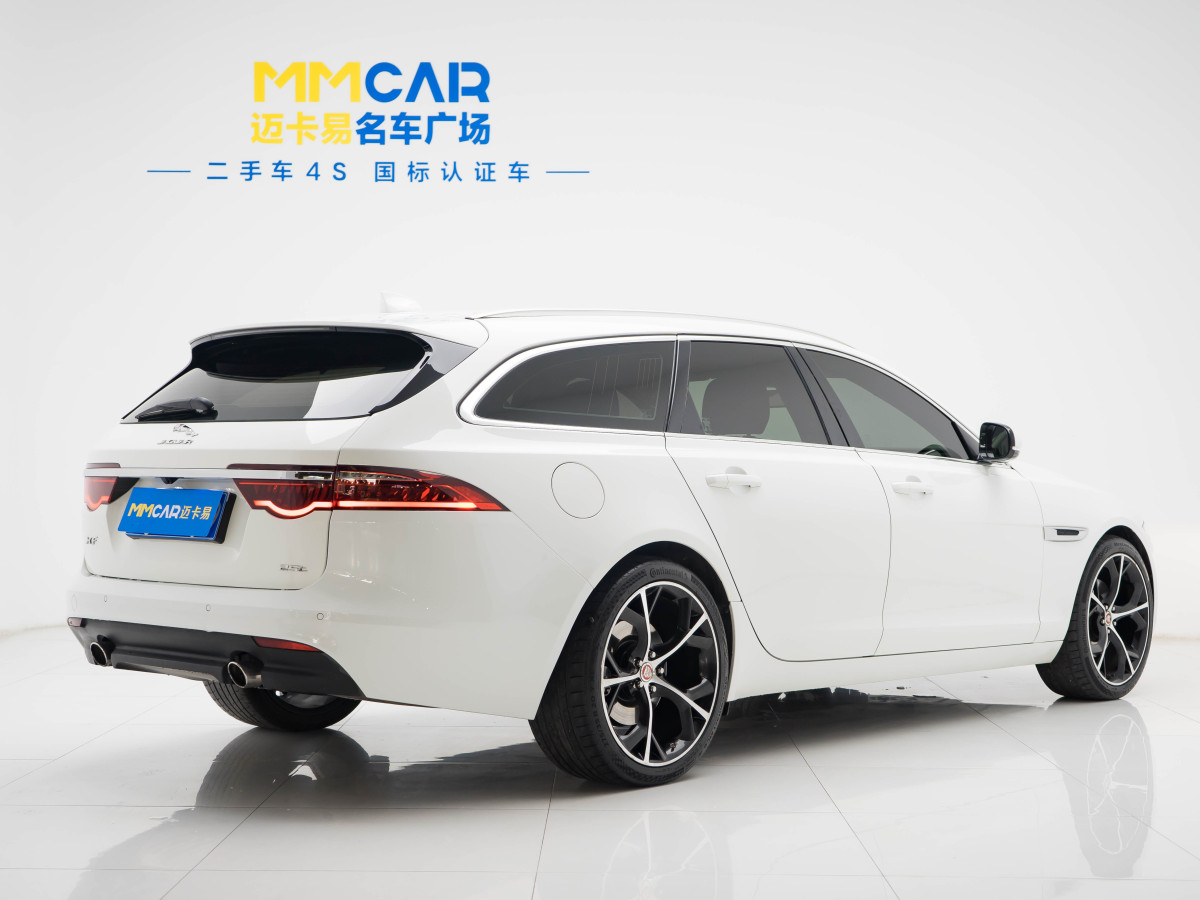 捷豹 XF  2018款 XF Sportbrake 2.0T 250PS 兩驅(qū)風(fēng)華版圖片