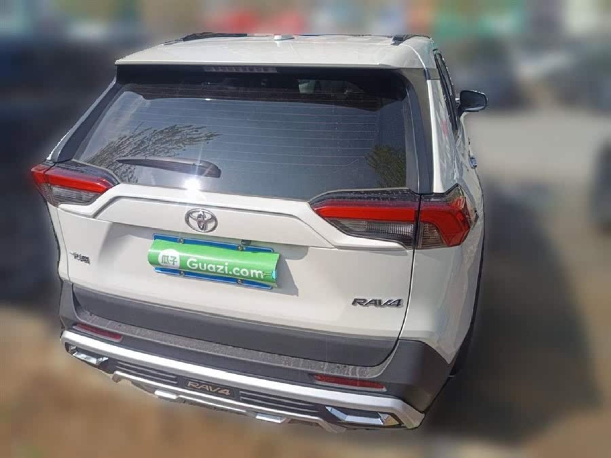 豐田 RAV4榮放  2020款 2.0L CVT兩驅(qū)都市版圖片