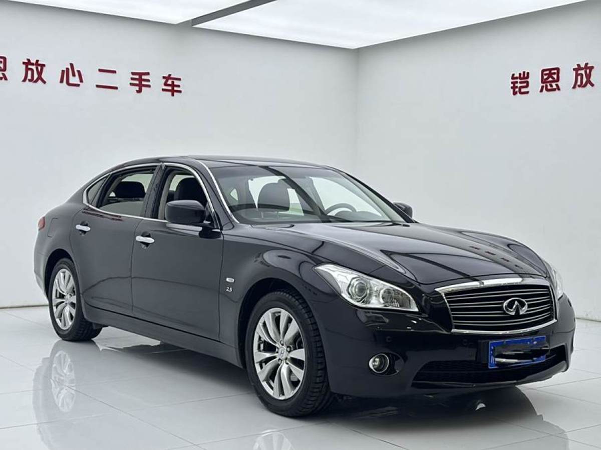 英菲尼迪 Q70  2013款 Q70L 2.5L 雅致版圖片