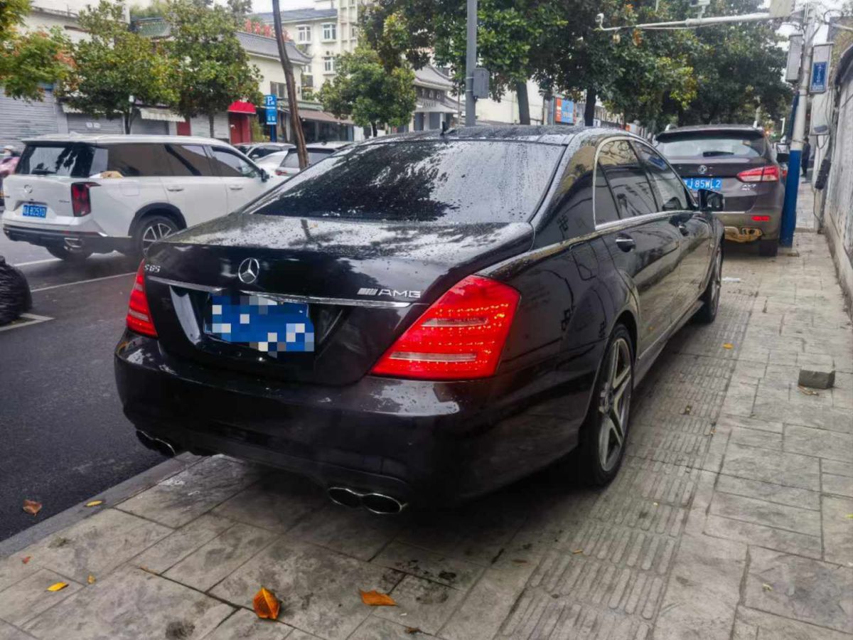 奔馳 C級(jí) AMG  2012款 C63 AMG 6.2 動(dòng)感型圖片