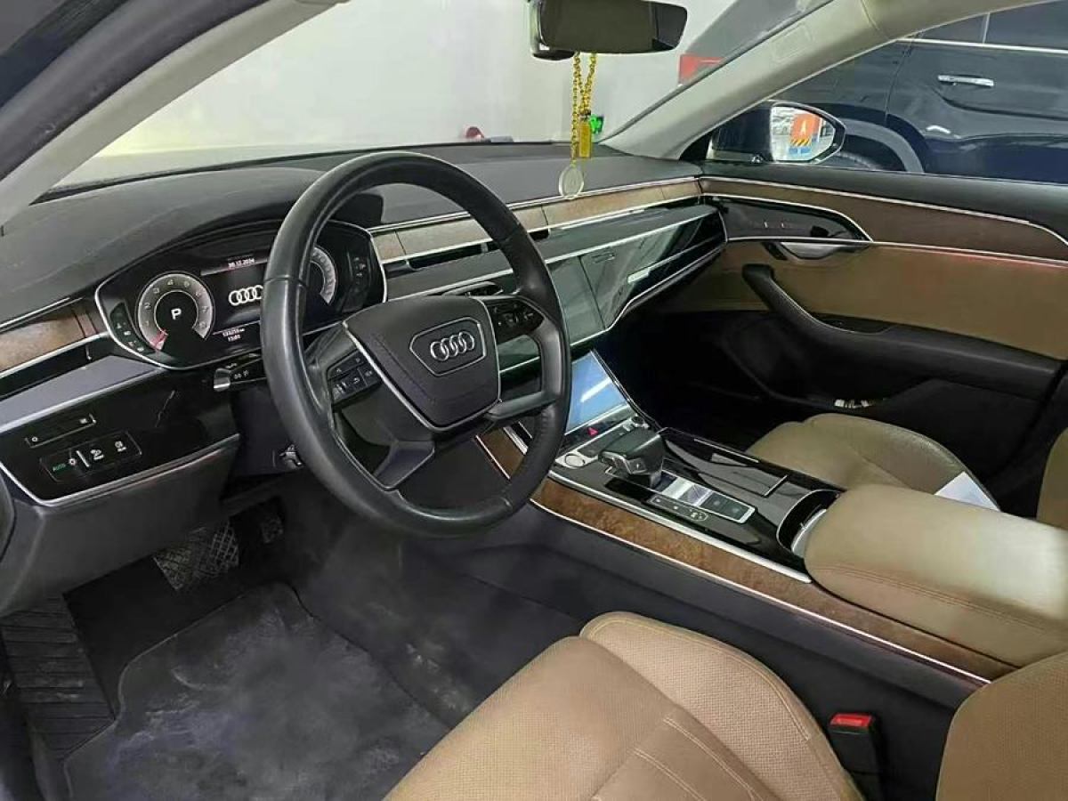 奧迪 奧迪A8  2018款 A8L 55 TFSI quattro豪華型圖片