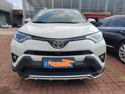 2019年3月 丰田 RAV4 荣放 2.0L CVT两驱风尚X版图片