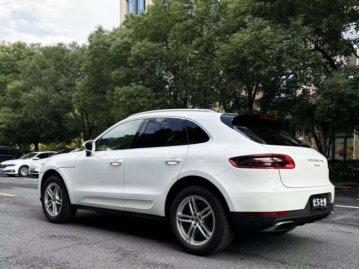 保时捷 Macan  2014款 Macan 2.0T图片