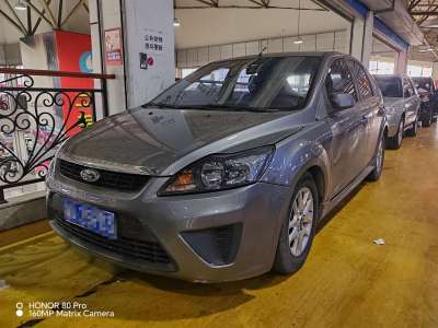 2011年10月 福特 ?？怂?兩廂 1.8L 手動舒適型圖片