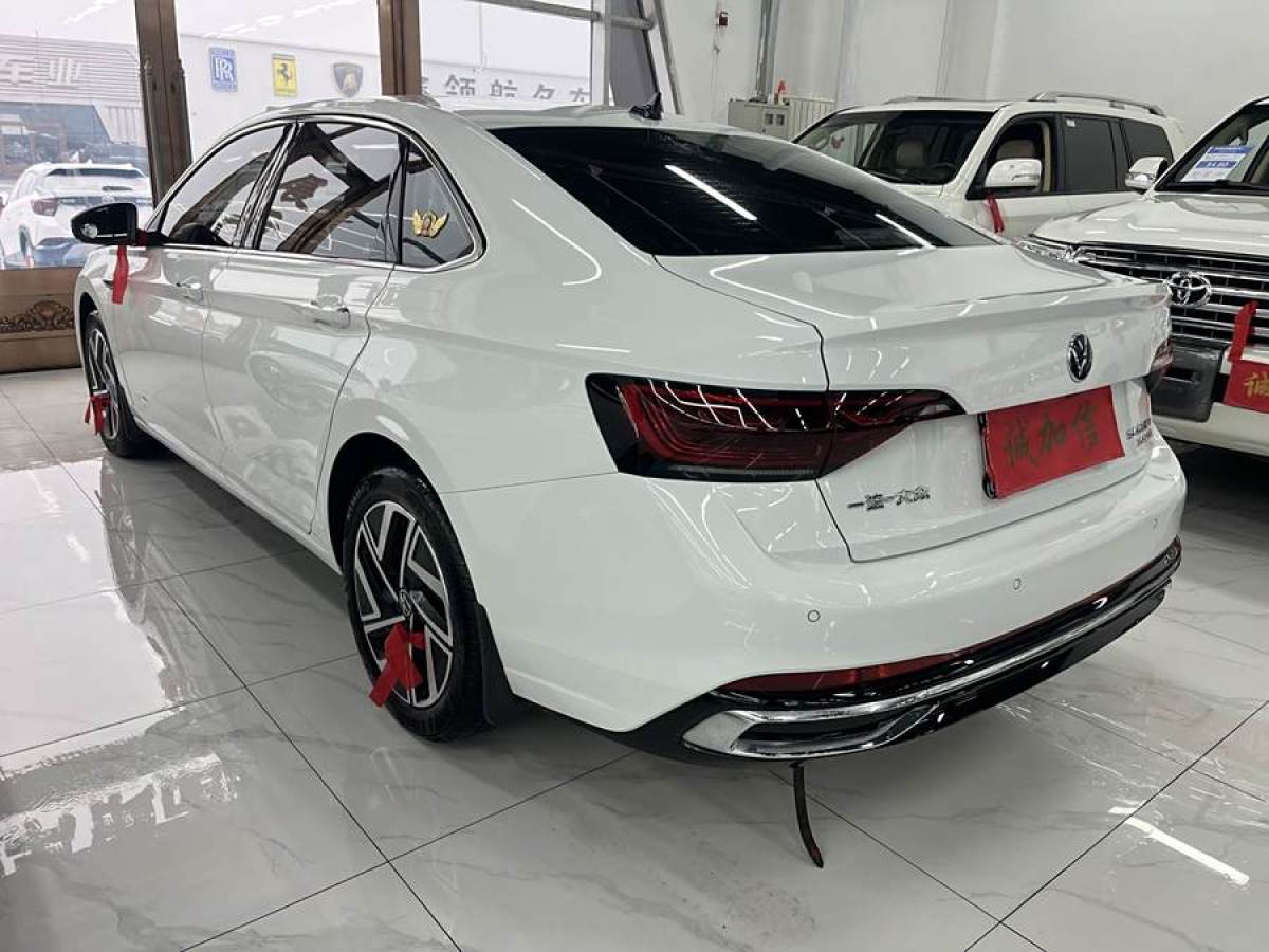 大众 速腾  2023款 300TSI DSG超越版图片