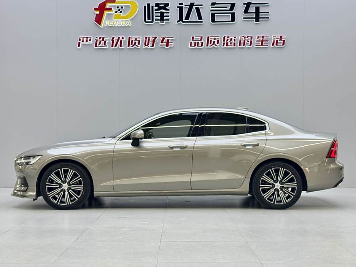 沃爾沃 S60L  2021款 T4 智遠(yuǎn)豪華版圖片