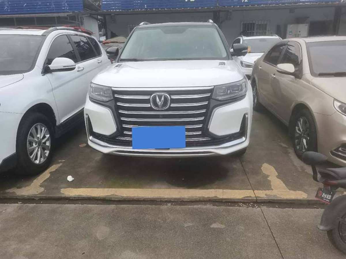 長(zhǎng)安 CS95  2019款 2.0T 四驅(qū)尊貴型圖片