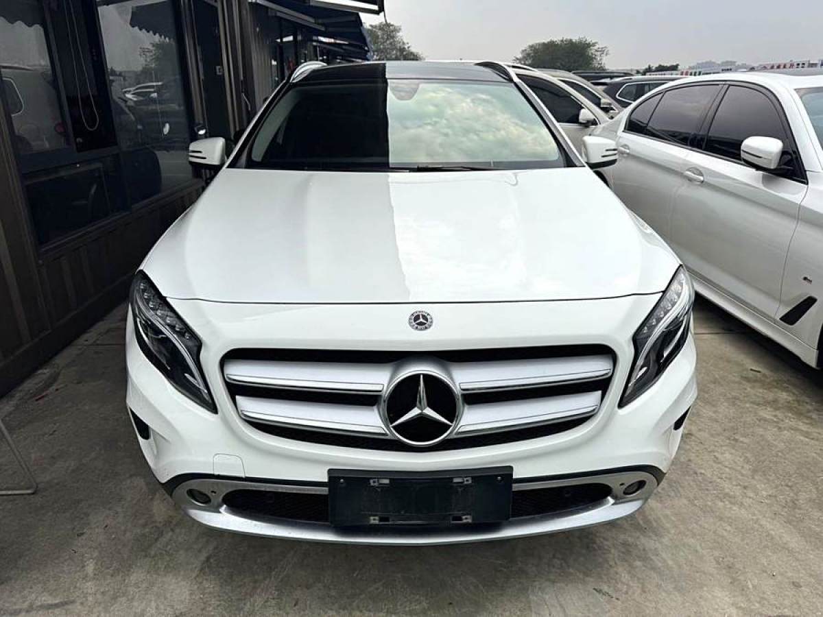 奔馳 奔馳GLA  2016款 GLA 220 4MATIC 豪華型圖片