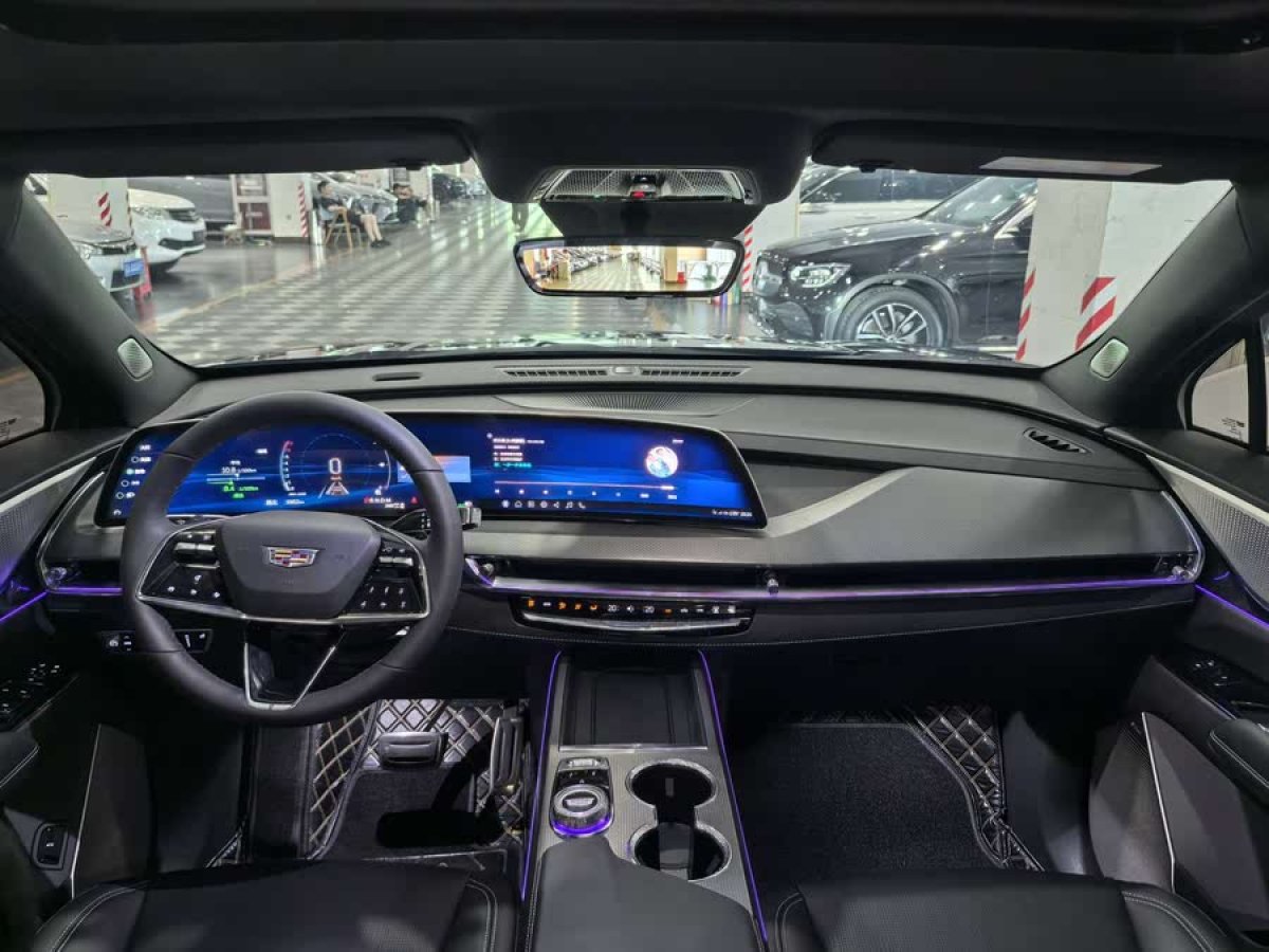 凱迪拉克 XT5  2025款 2.0T 尊貴型圖片