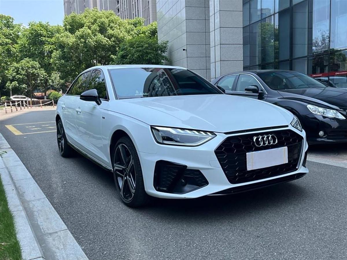 奧迪 奧迪A4L  2024款 40 TFSI 豪華動感型圖片