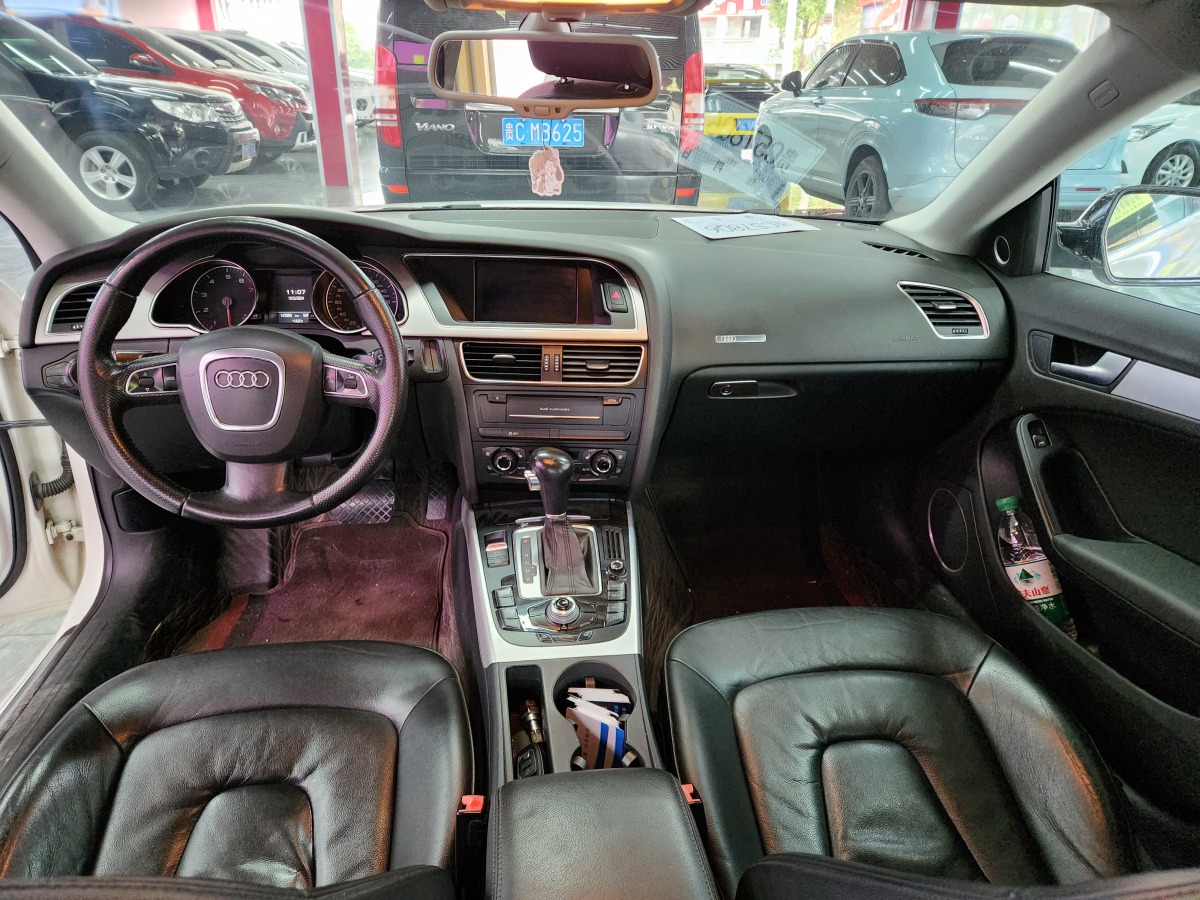 奧迪 奧迪A5  2010款 2.0TFSI Sportback 豪華型圖片