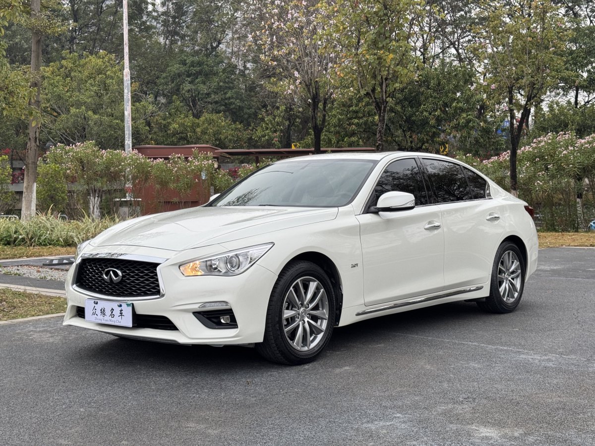 2022年12月英菲尼迪 Q50L  2021款 2.0T 舒適版