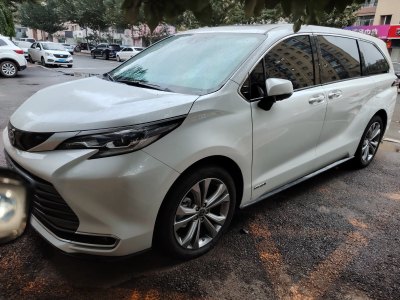 2024年3月 丰田 赛那SIENNA 2.5L混动 尊贵版图片