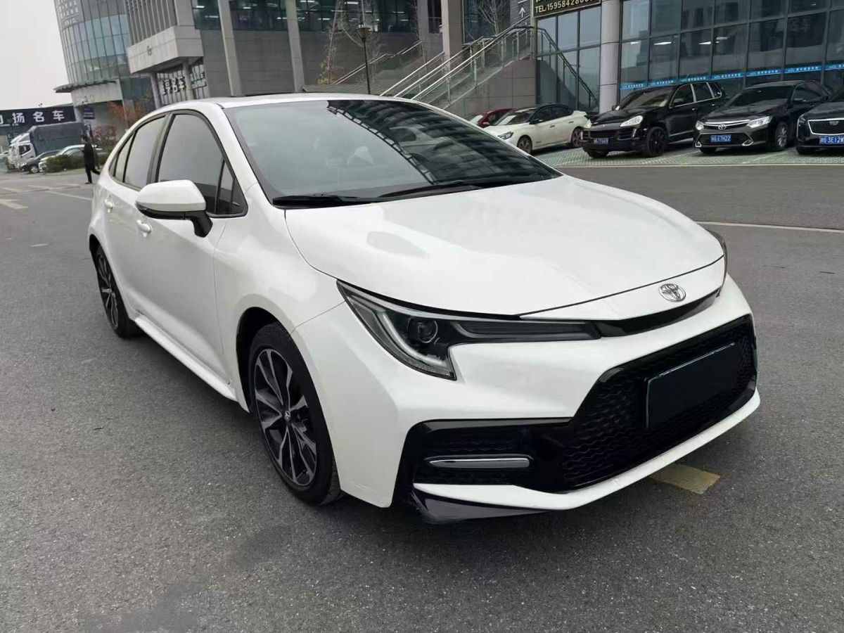 豐田 雷凌  2023款 185T CVT豪華版圖片