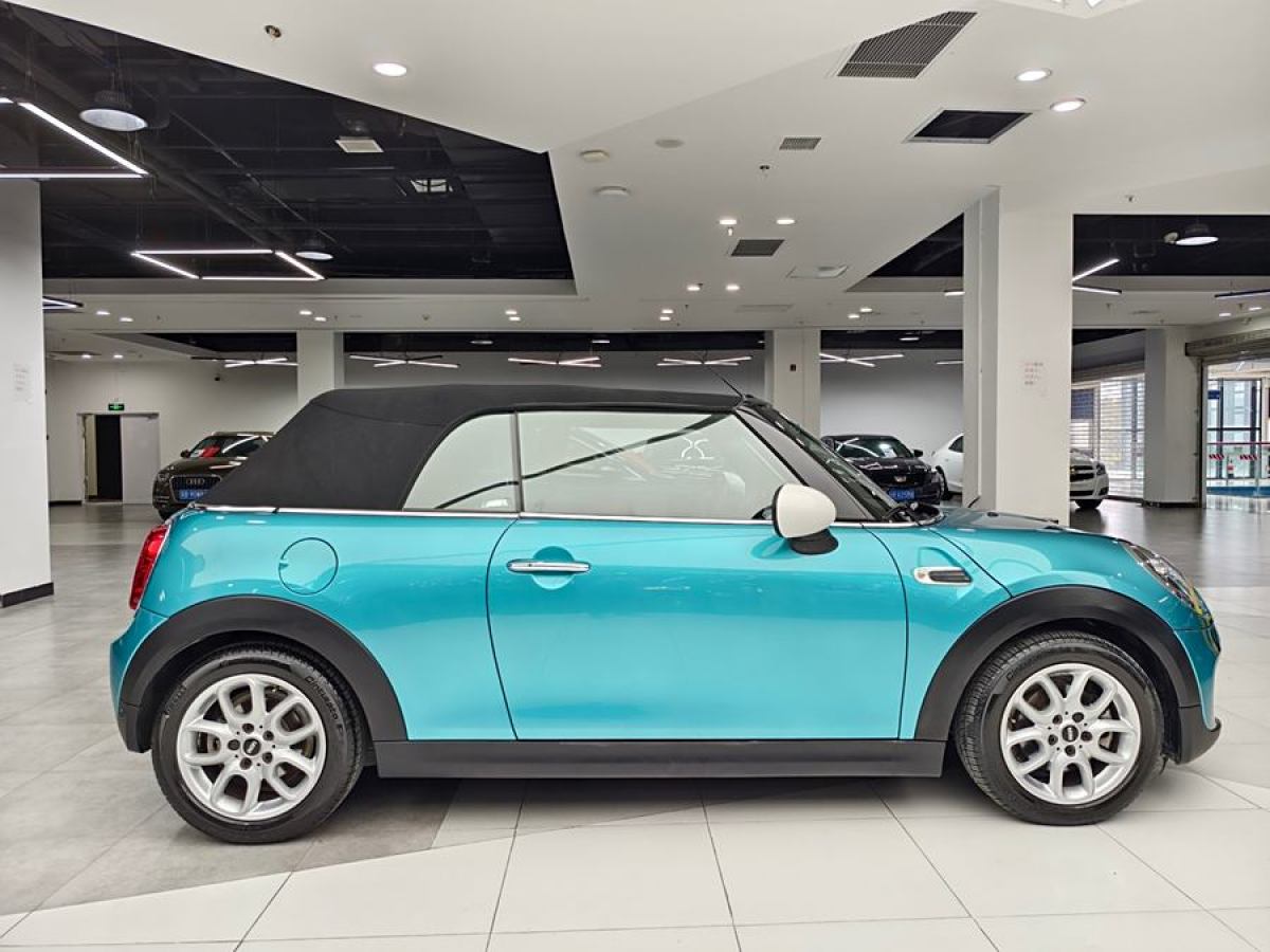 MINI MINI  2019款 1.5T COOPER CABRIO 經(jīng)典派圖片