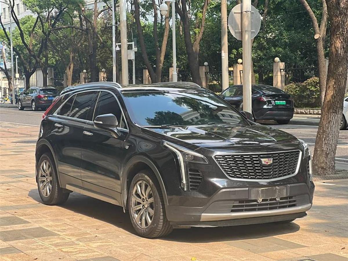 凱迪拉克 XT4  2018款 28T 兩驅(qū)領(lǐng)先型圖片