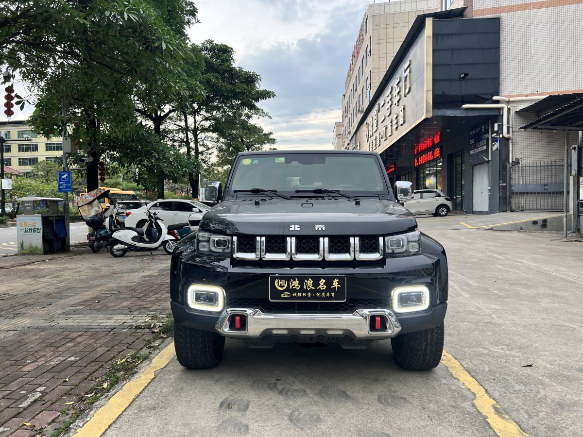 北京 BJ40  2018款 PLUS 2.3T 自動(dòng)四驅(qū)旗艦版圖片