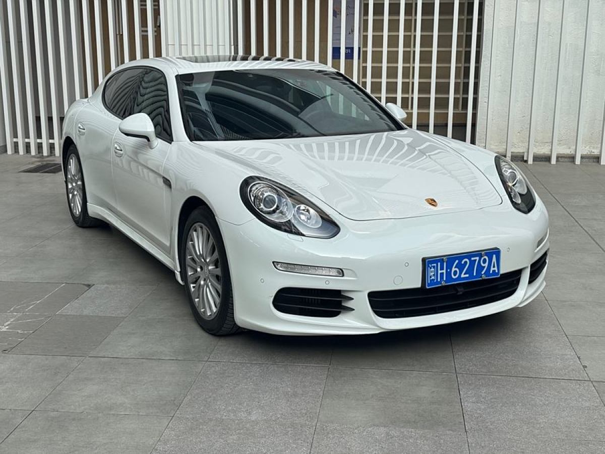 保時(shí)捷 Panamera  2014款 Panamera 3.0T圖片