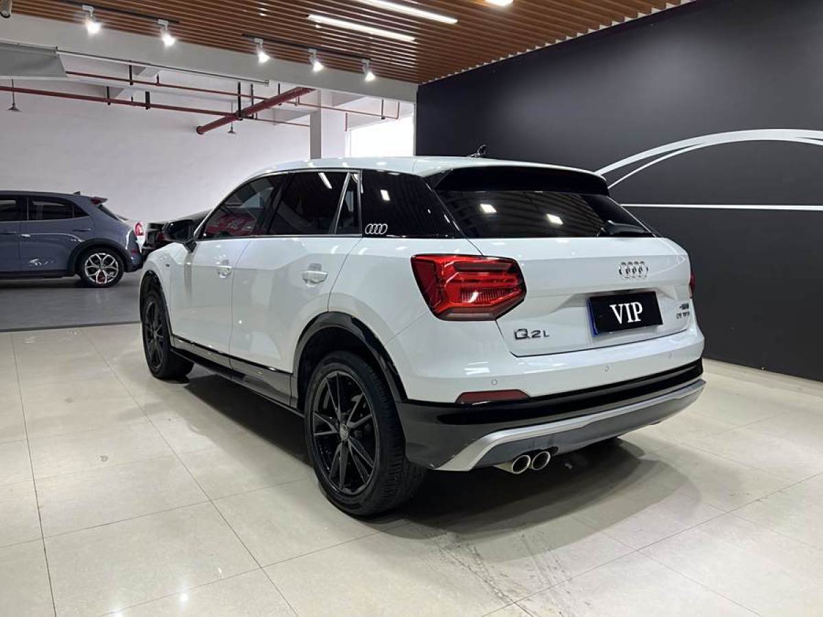 奧迪 奧迪Q2L  2021款 35 TFSI 時尚動感型圖片