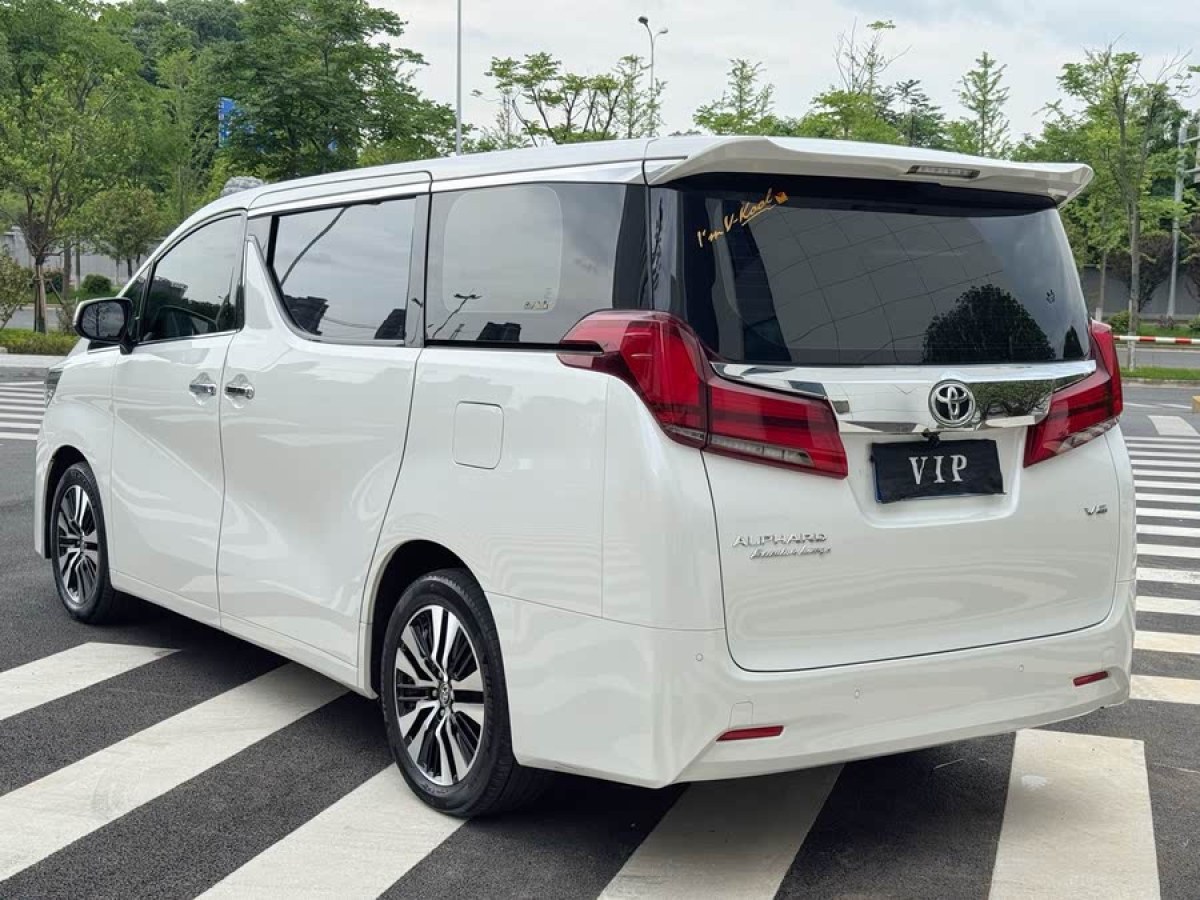 豐田 埃爾法  2018款 改款 3.5L 尊貴版圖片